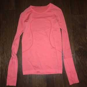 Lulu lemon long sleeve top swiftly tech